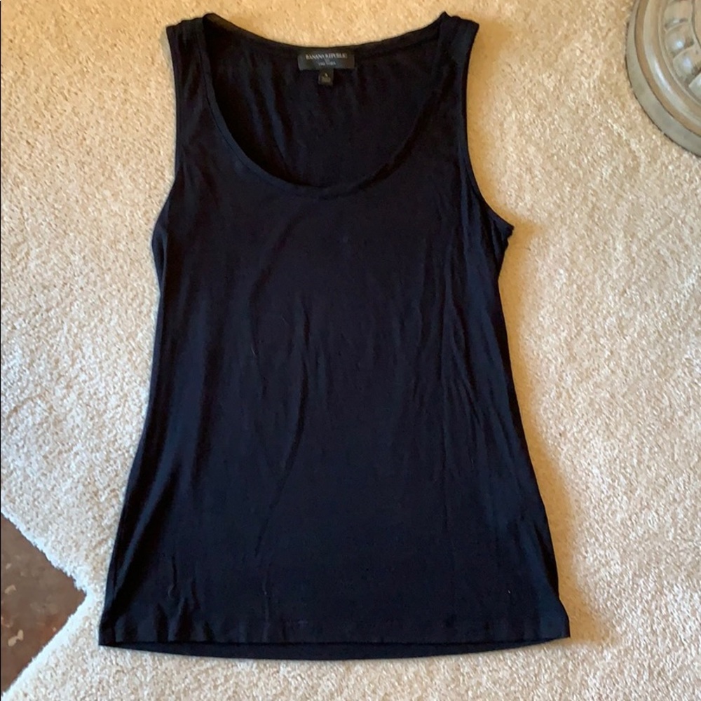 Banana Republic Luxe Touch Tank